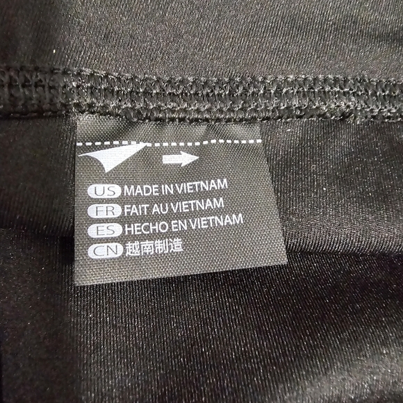 5.11 tactical PT-R Max Effort Capri women's size large new with tag - Picture 8 of 12